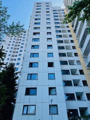 Helle große Wohnung mit gr. Balkon in Frankfurt Süd - Für Anleger oder Selbstnutzer perfekt geeignet