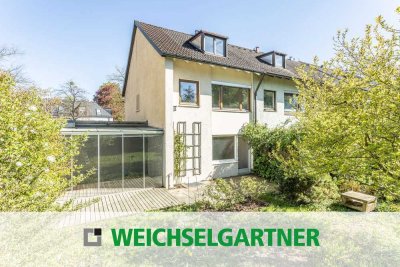Charmantes Reiheneckhaus mit viel Potenzial und herrlichem Westgarten in zentraler Wohnlage