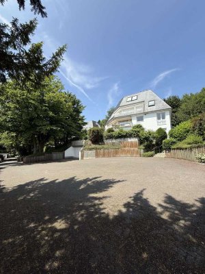 Immobilienjuwel! Traumwohnung! Stylische Dachmaisonette mit Fernblick!