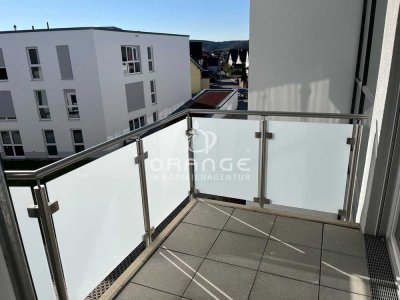 ***Tolles Apartment mit Einbauküche und Balkon!***
