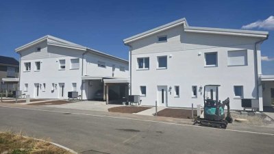 1700 € - 115 m² - 4.0 Zi.