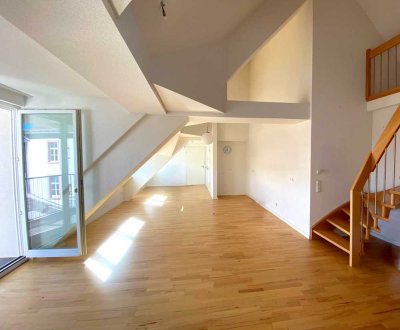 Exklusive 4,5-Zimmer-Dachgeschosswohnung im Maisonett-Stiel mit Balkon in Lahr