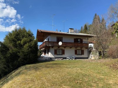 FREIZEITWOHNSITZ - Landhaus mit zwei Wohnungen am Sonnberg in Kitzbühel