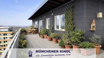 *** Penthouse mit 70 m² Dachterrasse & Alpenblick – vermietet & mit Potenzial ***