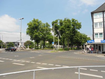 +++ 2- ZIMMER WOHNUNG IM HERZEN DER STADT +++