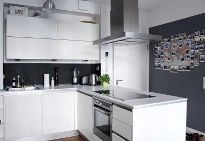- Courtagefrei - 3 Zimmer Wohnung mit 2 Balkonen und Tiefgarage  in der coolen Hafencity
