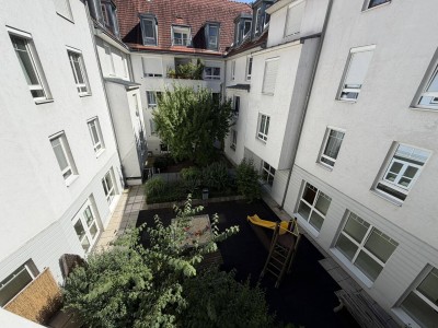 Ruhige 2 Zimmer Wohnung mit Loggia unweit des Bahnhofs!