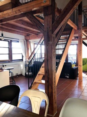 Modernisierte 3-Zimmer-Wohnung mit Balkon und Einbauküche in Horst