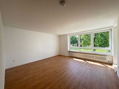 Helle, renovierte 4-Zimmer Wohnung im Univiertel zu vermieten
