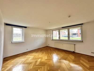 Helle und gemütliche 2-Zimmer Souterrain-Wohnung mit Parkett, EBK im beliebten Kiessee-Karree, frei