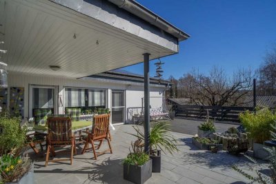 Toller Bungalow mit XXL-Terrasse und idyllischem Grundstück. Der Traum aller Garten- & Naturfreunde!