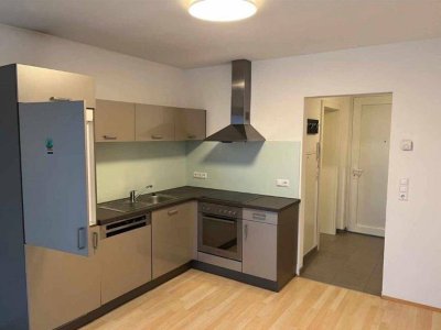 Moderne Garconniere mit Terrasse und Carport in Axams