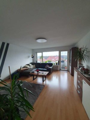 Helle 3-Zimmer-Wohnung mit Balkon und Garage/Stellplatz in Nersingen-Leibi