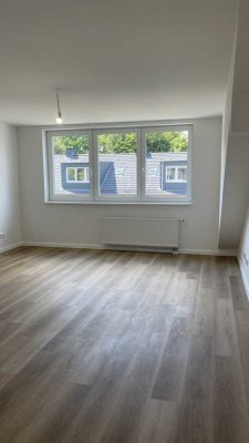 Erstbezug nach Sanierung: 1-Zimmer-Wohnung in HH-Bramfeld