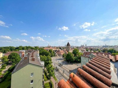 Wo Gemütlichkeit auf Stadtleben trifft – attraktive Eigentumswohnung mit Blick über Augsburg
