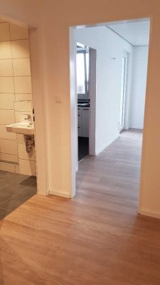 Möbel 'rein - fertig!