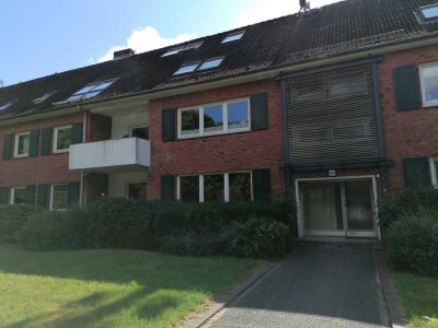 Gepflegte 5-Zimmer-EG-Wohnung mit Terrassen in Hamburg Alsterdorf