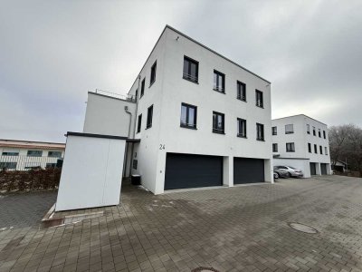 Luxuriöse Penthousewohnung mit moderner Eleganz und Blick auf die grüne Landschaft - Ihr neues Zuhau