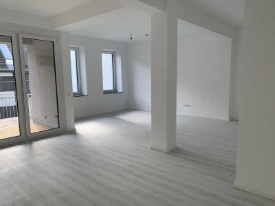 Loftfeeling in Wuppertal: Lichtdurchflutete 3-Zimmer-Wohnung mit 138 m² in Barmen