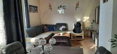 Stilvolle, gepflegte 2-Zimmer-Wohnung mit EBK in Ottobeuren