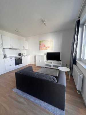 Baujahr 2020! Voll ausgestattetes Apt. in modernem Gebäude mit Balkon & Top-Anbindung zum Flughafen