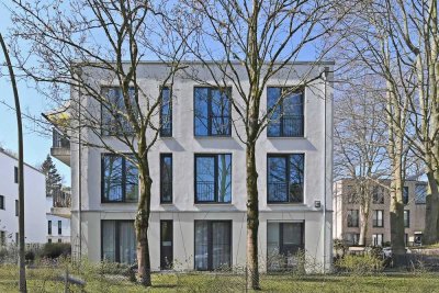 Kurzzeitmiete möglich! Schöne 2 Zi. Wohnung mit Balkon und Tiefgarage in HH Stellingen. Barrierearm!