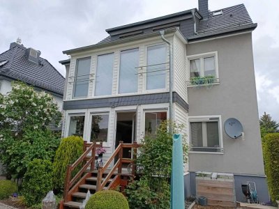 TOP Liebevoll und hochwertig saniertes 3-Familien Stadthaus mit Grundstück, Garage und vielen Extras