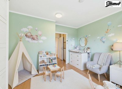 Wohnen am Kreuzbergl: Großzügige 4-Zimmer-Wohnung mit Loggia