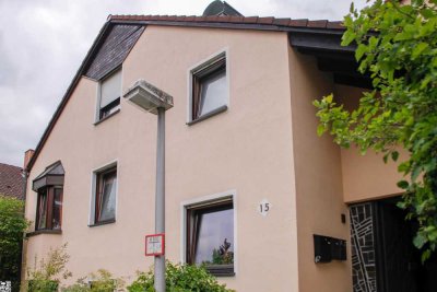 1,5-Zimmer-Apartment mit EBK in Bamberg mit Blick auf die Altenburg