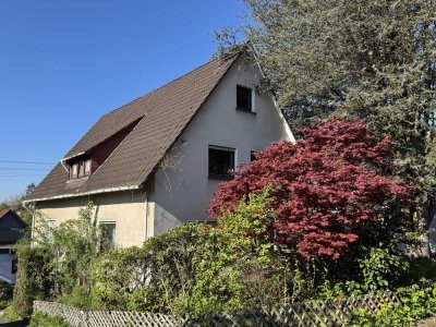 Freistehendes Ein-/Zweifamilienhaus in Wilnsdorf-Flammersbach