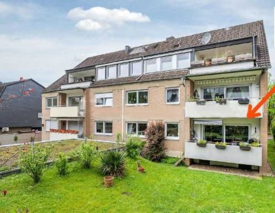 Stilvolle 3-Zimmer-Wohnung in Bergisch Gladbach / Schildgen mit Gartenanschluss und Garage.