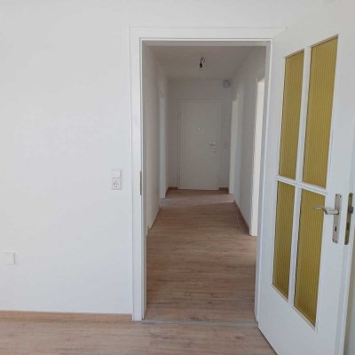 Helle 3-Zimmer Dachgeschosswohnung in Lennetal