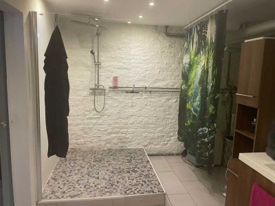 Gemütliche Souterrain Wohnung im Südstadt