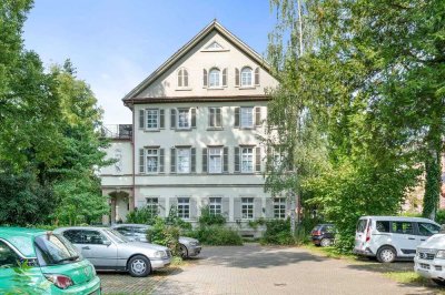 Helle 3-Zimmerwohnung mit Terrasse in zentraler Lage von Nürtingen - WG geeignet