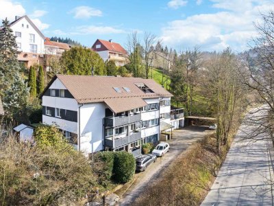 Charakterstarkes Mehrfamilienhaus mit Entwicklungspotenzial in gefragter Lage
