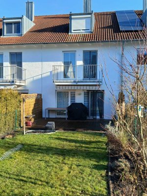 Reihenhaus in Hollerstauden | DG+Keller ausgebaut | Garage+Carport | Provisionsfrei | ab 1.4.2026