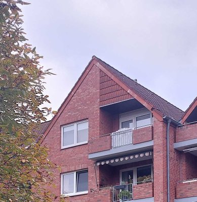 Gepflegte 2-Zimmer Dachgeschosswohnung mit Balkon in Winsen (Luhe)