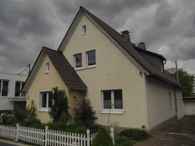 Attraktive und vollständig renovierte 2-Zimmer-Maisonette-Wohnung in Dortmund