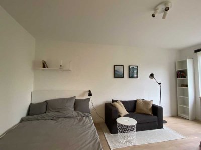 Schön möblierte 1-Zimmer-Wohnung in Schwabing-West