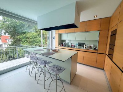 Luxuriöse, voll möblierte Penthousewohnung. Nähe UKM!