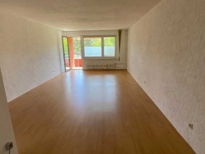 großzügige, sonnige 1,5-Zimmer Wohnung im 2. OG mit Balkon in Pforzheim/Haidach