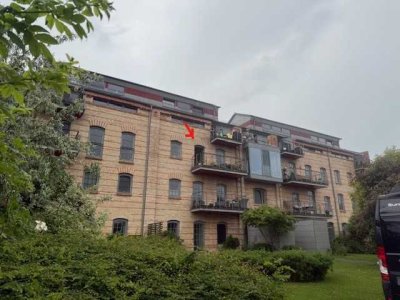 Einmalige 3-Zimmer-Wohnung mit gehobener Innenausstattung und Warnow Zugang
