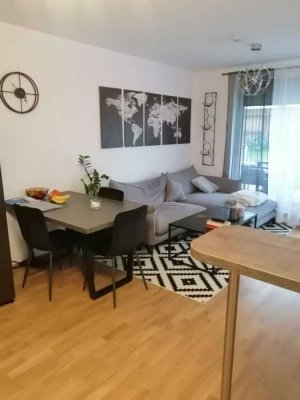 Schöne und gepflegte 1,5-Zimmer-Wohnung mit Balkon und Einbauküche in Querfurt