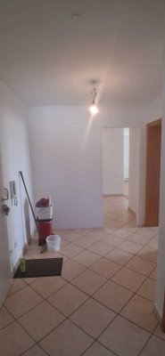 Charmante 3-Zimmer-Wohnung mit Terrasse und kleinem Rasenstück in ruhiger Lage