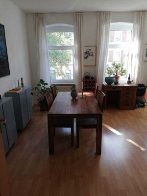 Gepflegte und lichtdurchflutete 3-Zimmer-Wohnung