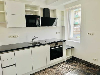 3-Zimmer-Wohnung in der Feldstadt mit Balkon und Einbauküche - begehrte Lage