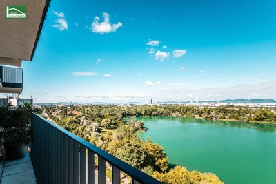 Bestlage am Wasser - direkt beim Hirschstettner Badeteich mit vermutlich der besten Aussicht Wiens! Ein Balkon zum Verlieben!