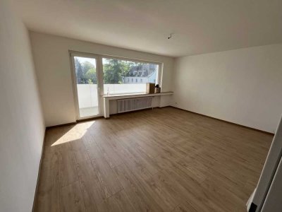 Schöne Wohnung mit Balkon