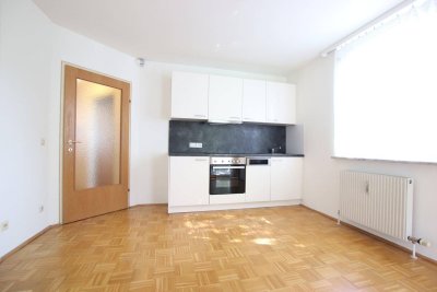 Schöne 2 Zi Wohnung mit Loggia in Waidmannsdorf - Christof-Martin-Wieland-Straße