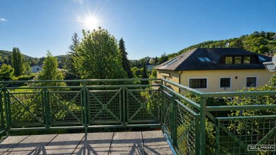 Lichtdurchflutete Dachgeschosswohnung mit Terrasse und Fernblick in Ruhelage von Wien-Rodaun | ZELLMANN IMMOBILIEN